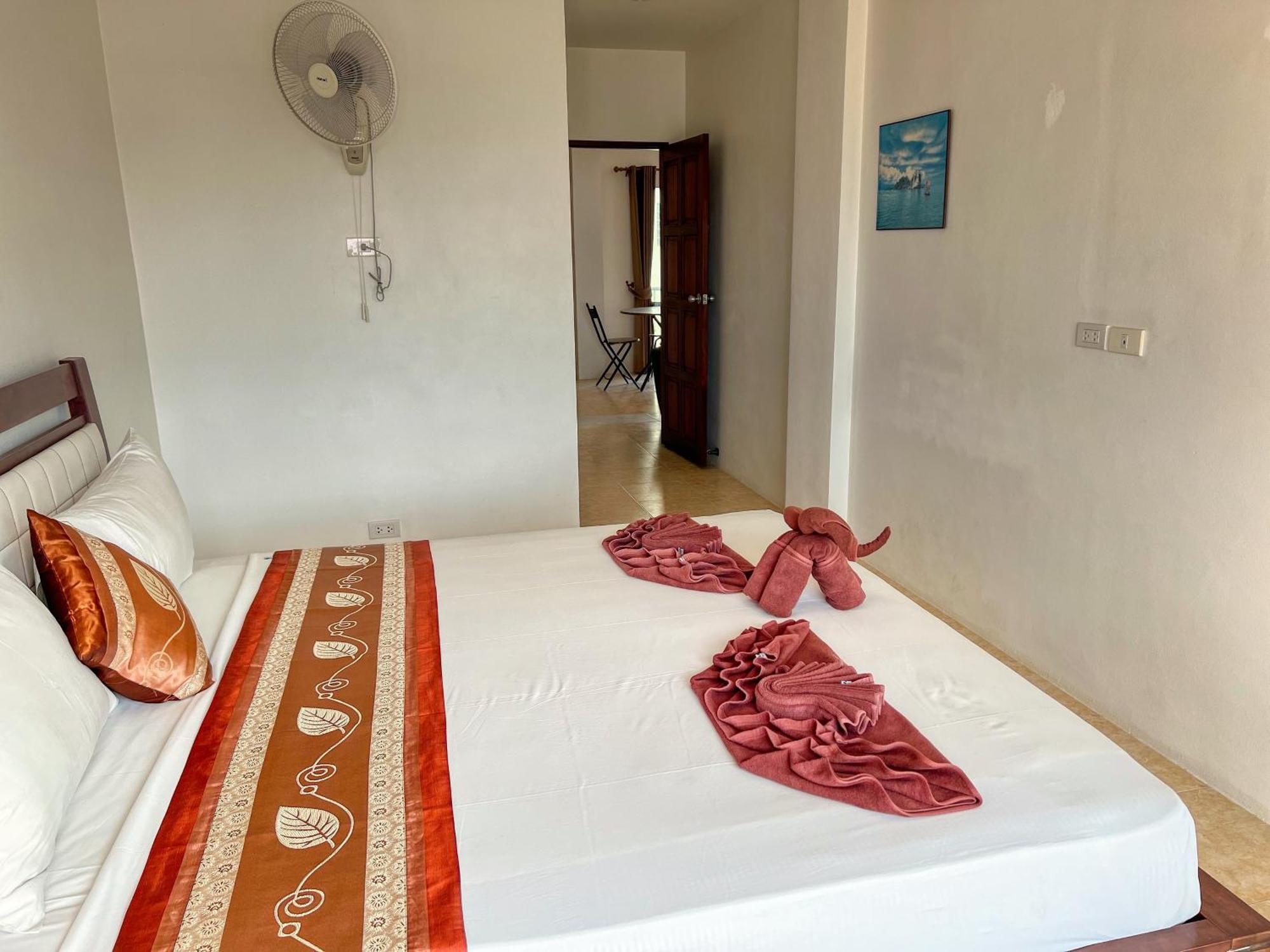 Sr Sea View Apartments Patong Номер фото