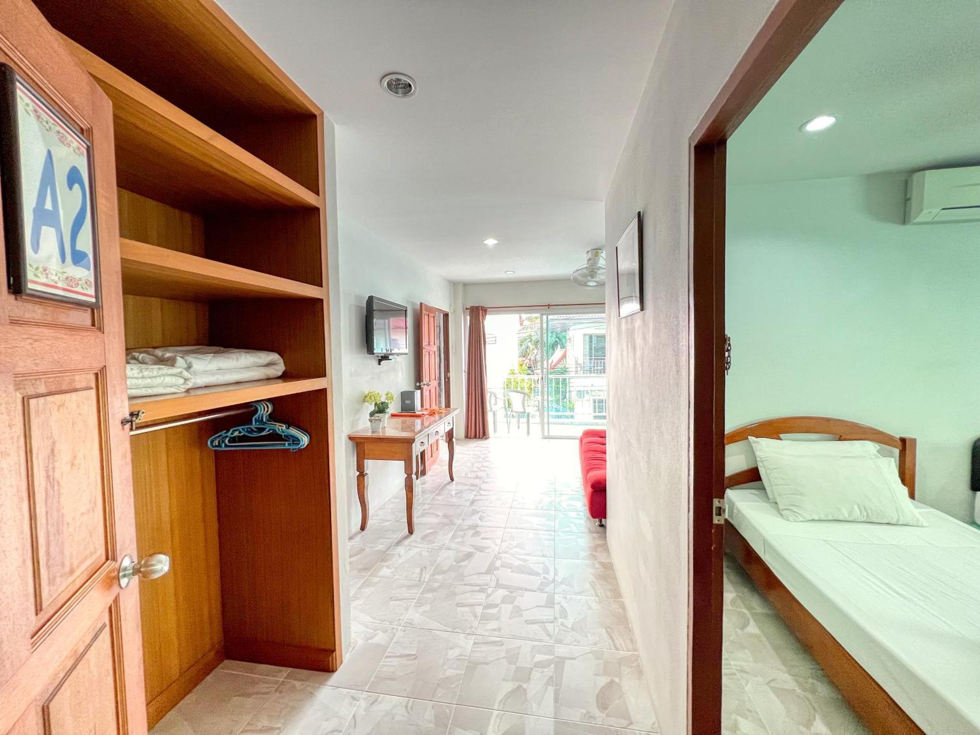 Sr Sea View Apartments Patong Номер фото